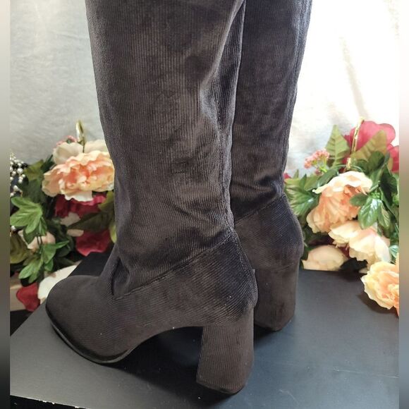 NIB Sbicca Grandfield Corduroy Boot - Picture 7 of 12